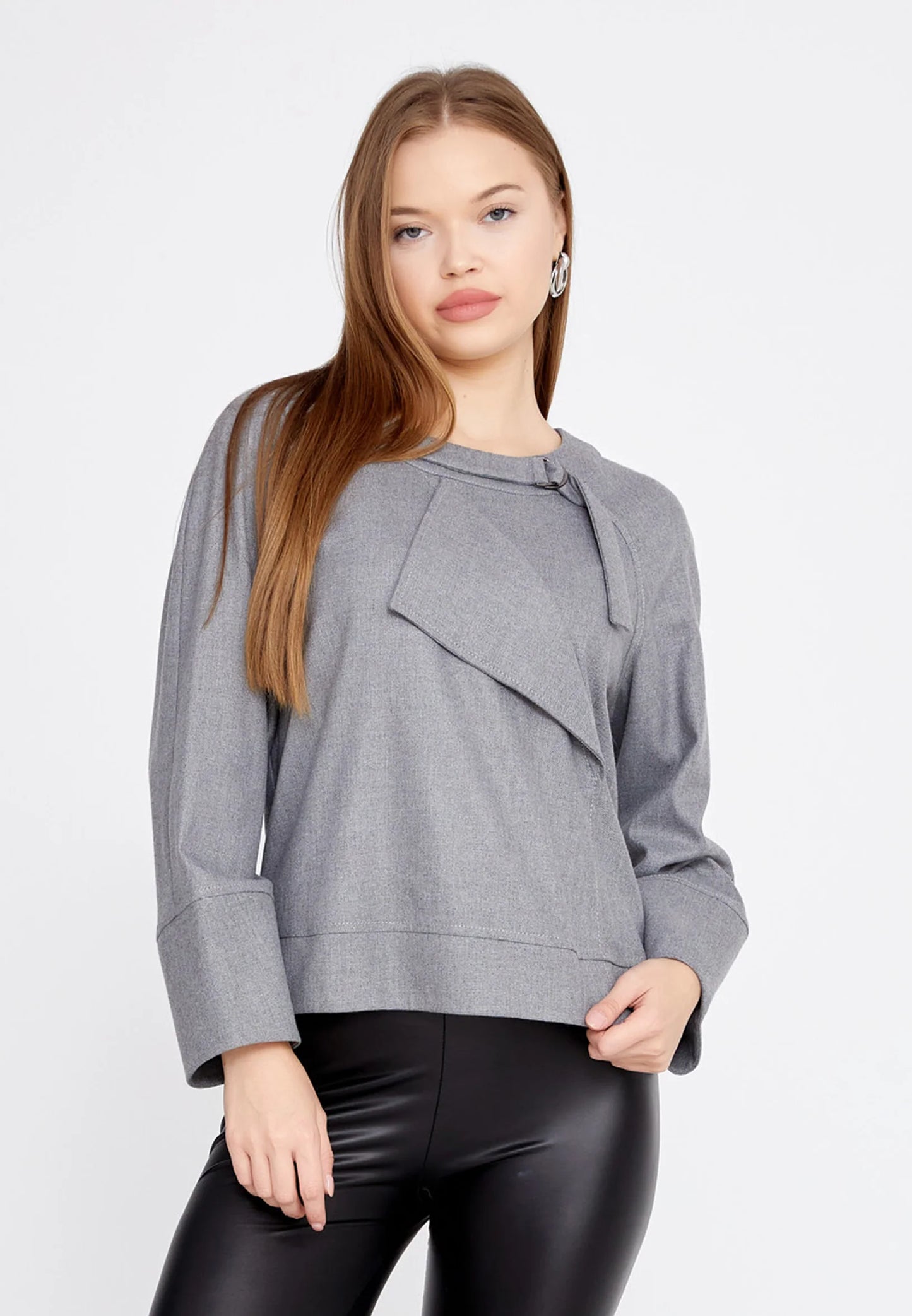 Long Sleeve Solid Color Regular Blouse Unit Price: $14.00