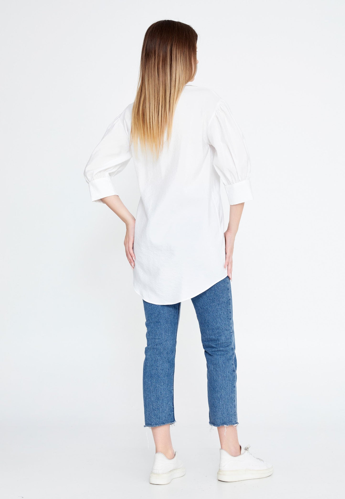 Mid-Length Solid Color Regular Tunic White - Unit Price: 25$