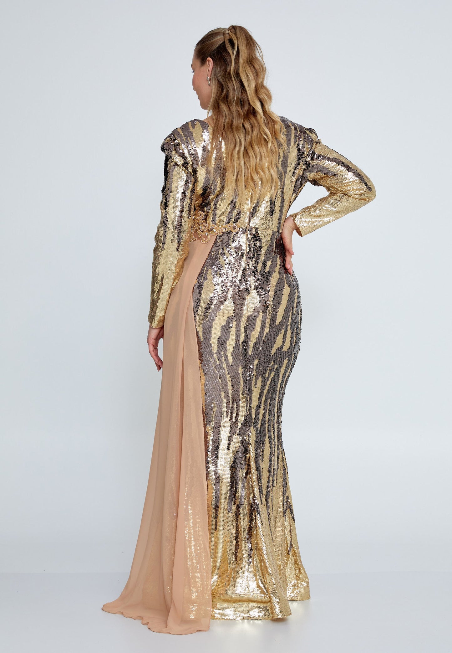 Long Sleeve Maxi Sequin Mermaid Plus Size Wedding Guest Dress Gold-Black - Unit Price: 70$