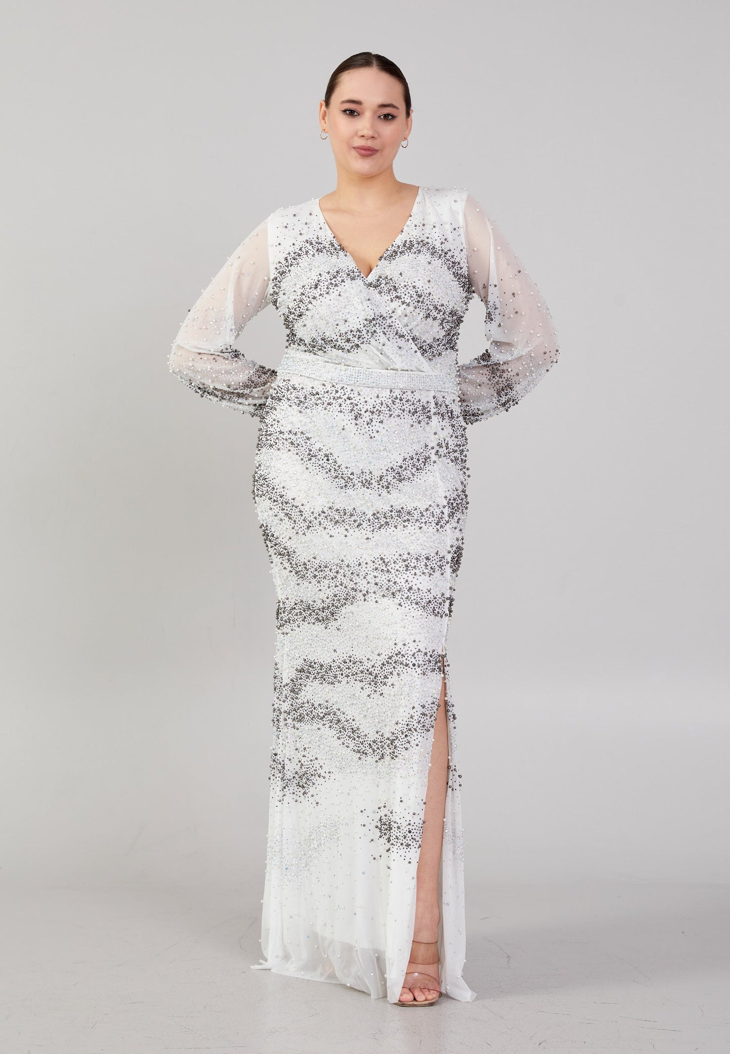 Long Sleeve Maxi Tulle Column Plus Size Evening Dress White - Unit Price: 179$