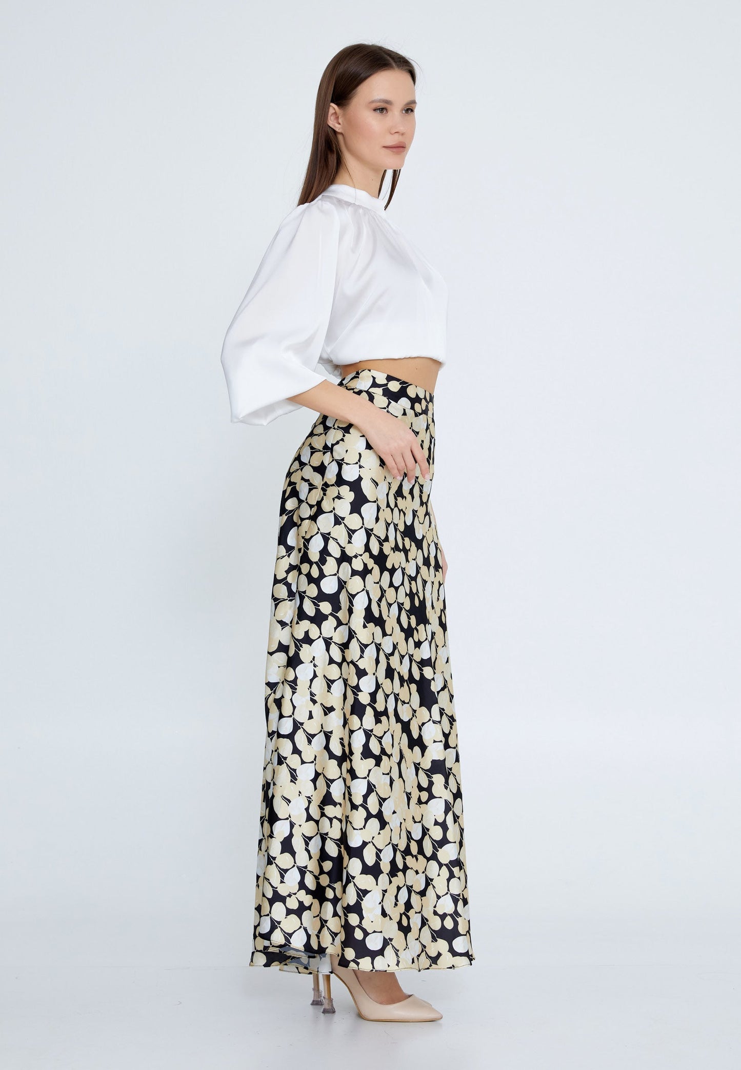 Maxi Floral Regular Skirt Beige - Unit Price: 33$