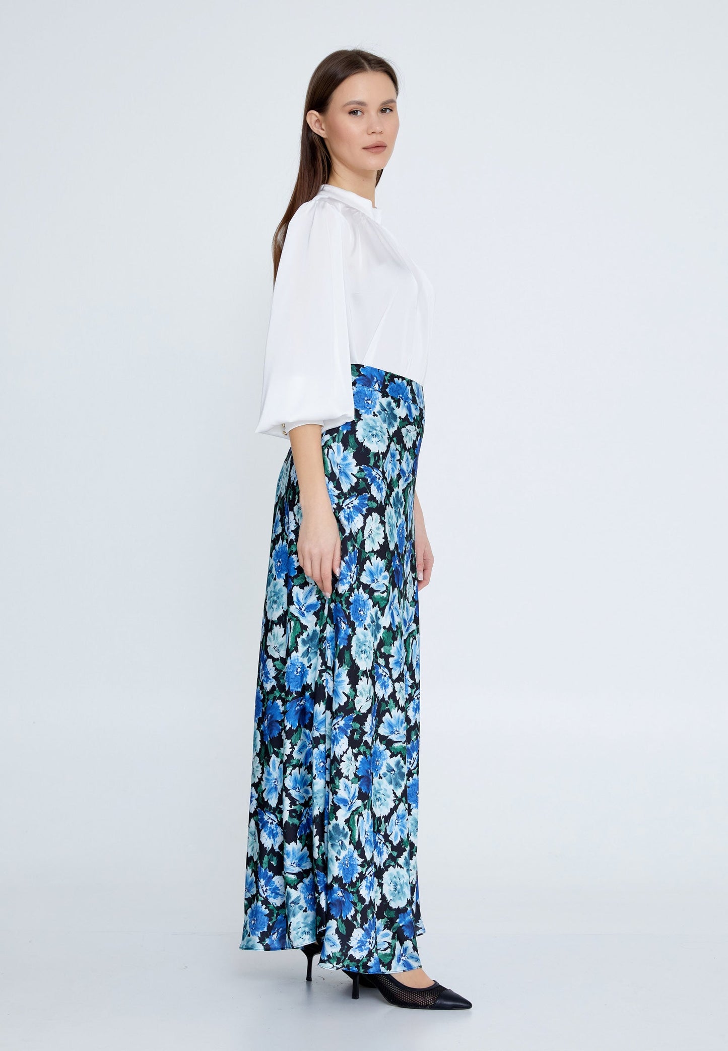 Maxi Floral Regular Skirt Blue - Unit Price: 33$