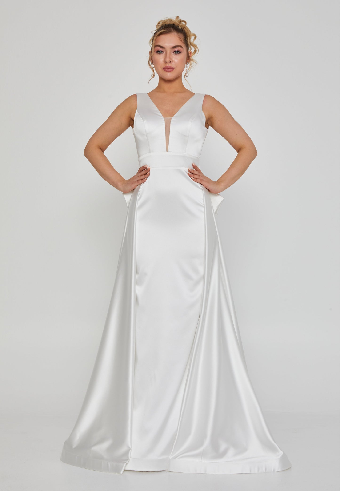 Sleeveless Maxi Satin Regular Wedding Dress White - Unit Price: 300$