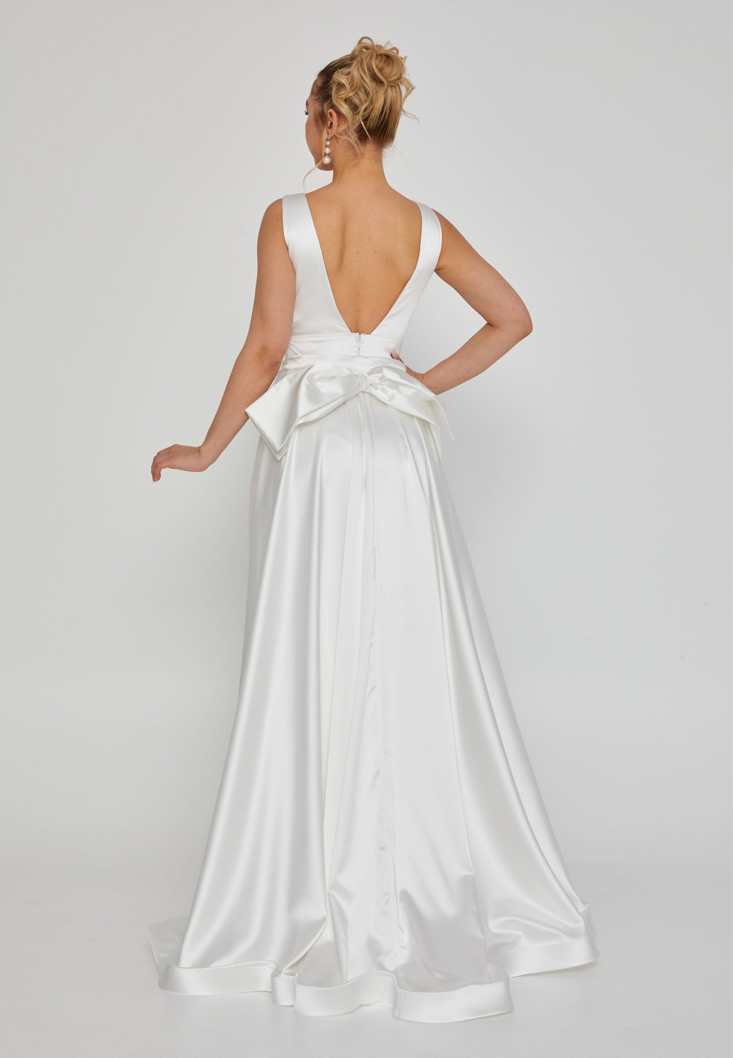 Sleeveless Maxi Satin Regular Wedding Dress White - Unit Price: 300$