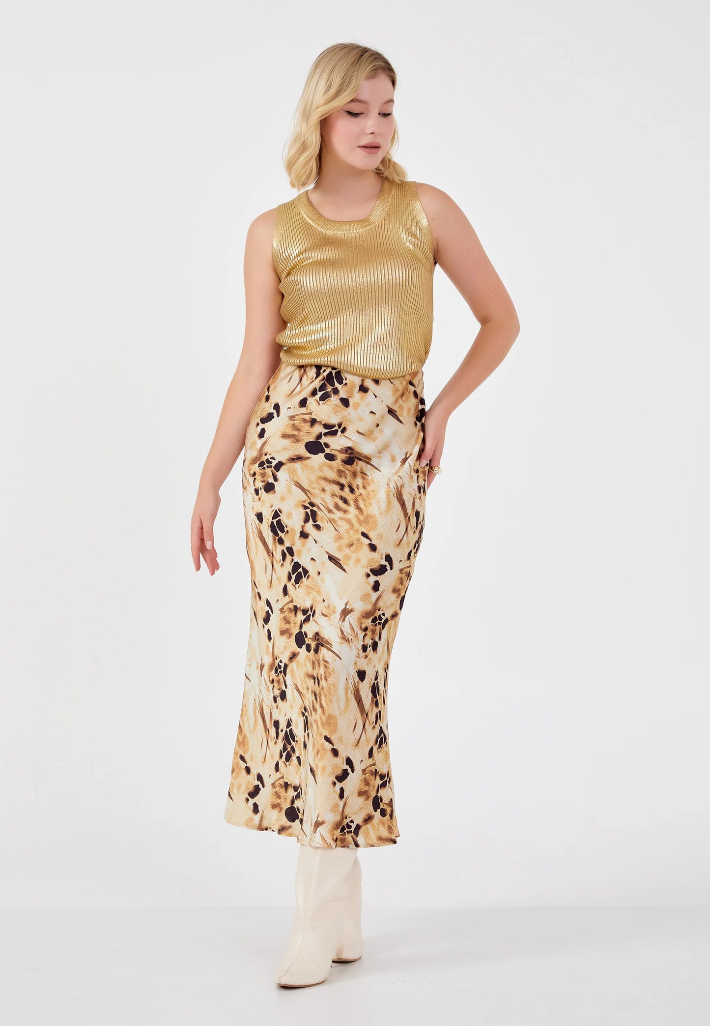 Maxi Patterned Regular Skirt Unit Price: $41.00