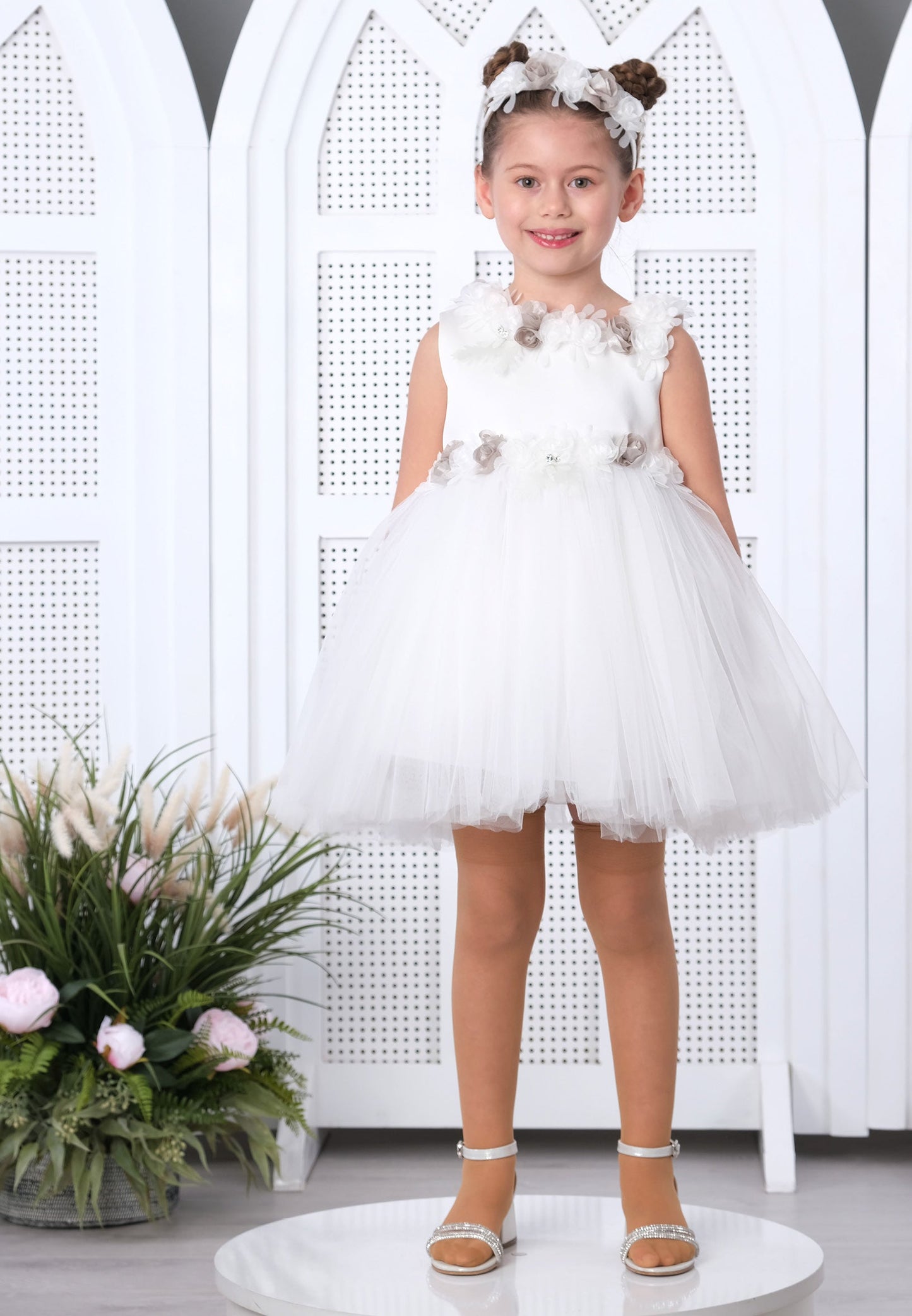 Baby Girl Sleeveless Tulle Floral A - Line 1 - 5 Ages Special Occasion Dress White - Unit Price: 25$