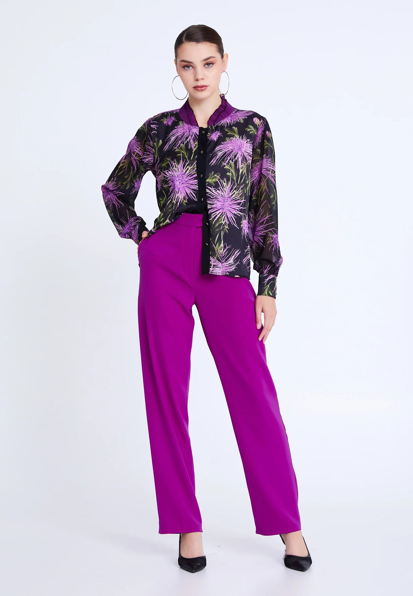 Long Sleeve Floral Regular Blouse Unit Price: $24.00