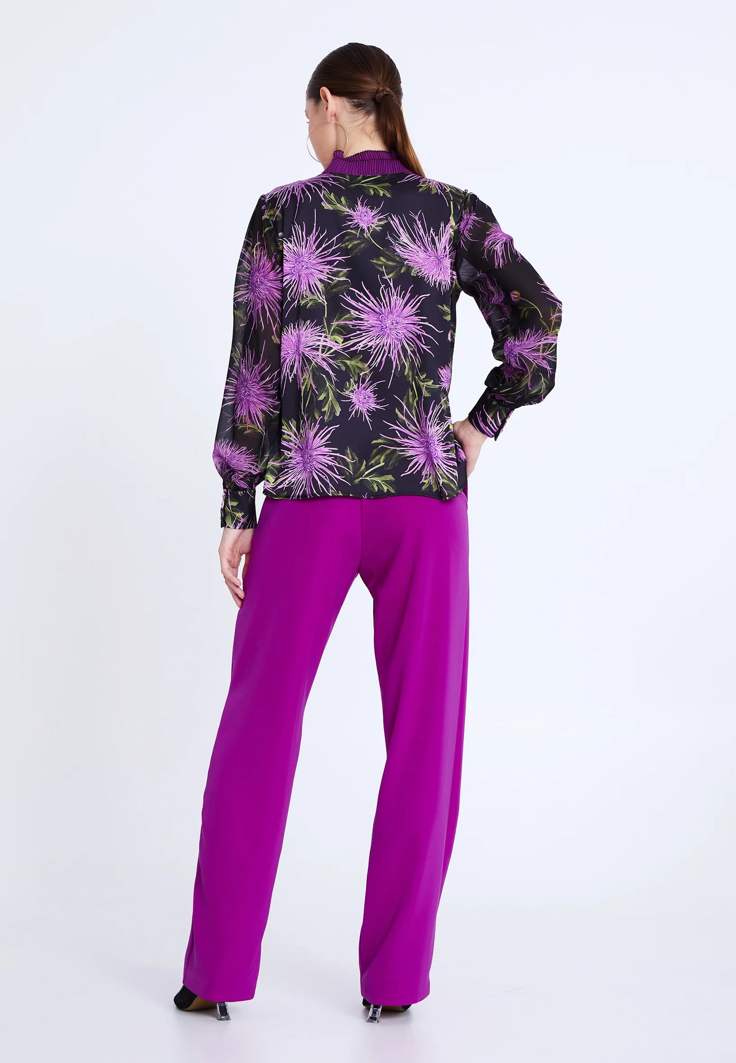 Long Sleeve Floral Regular Blouse Unit Price: $24.00