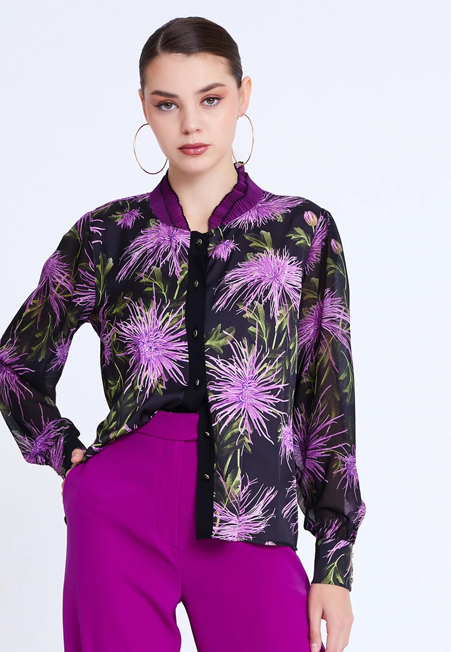 Long Sleeve Floral Regular Blouse Unit Price: $24.00