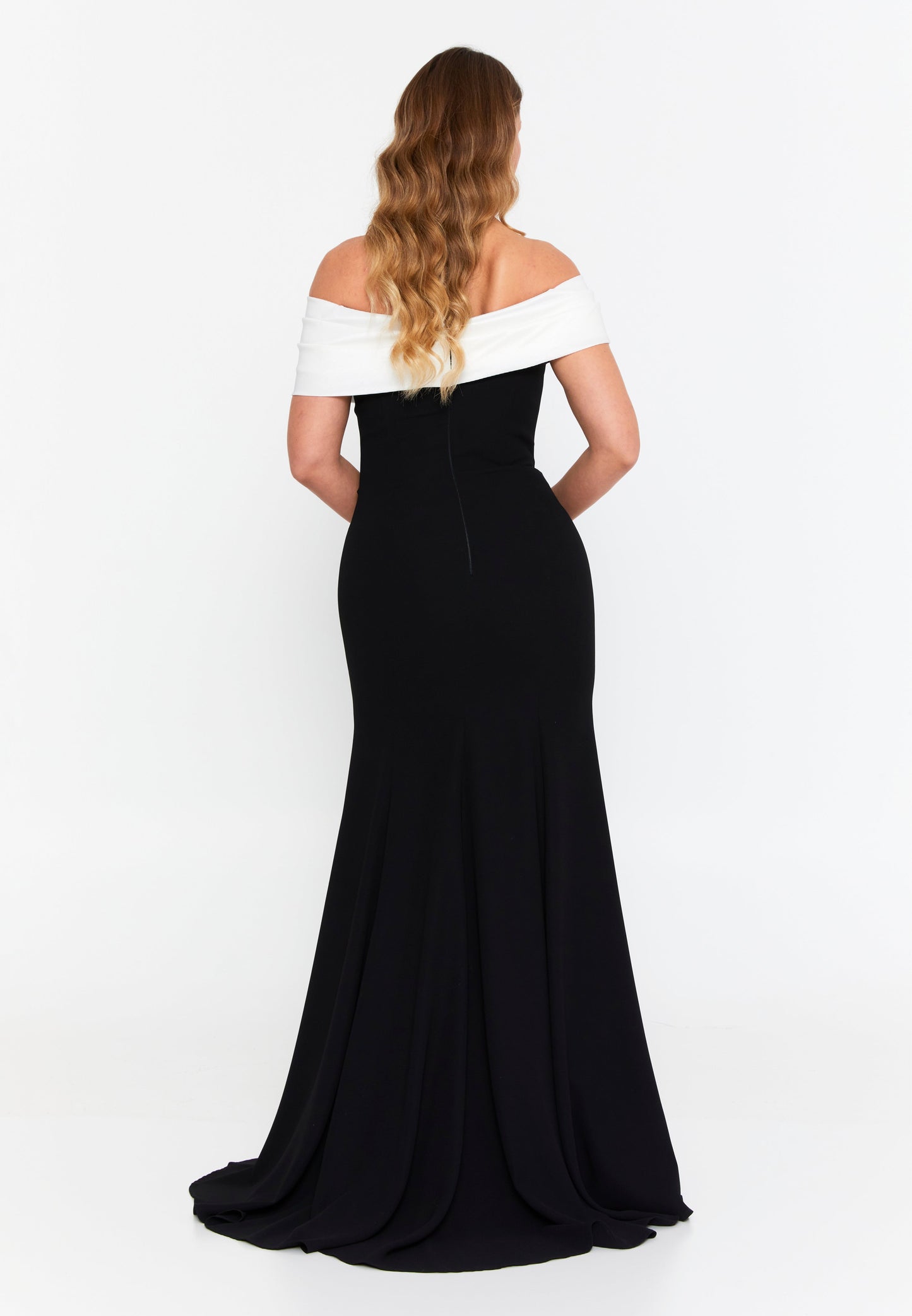 Off Shoulder Maxi Viscose Mermaid Plus Size Wedding Guest Dress Black-White - Unit Price: 140$