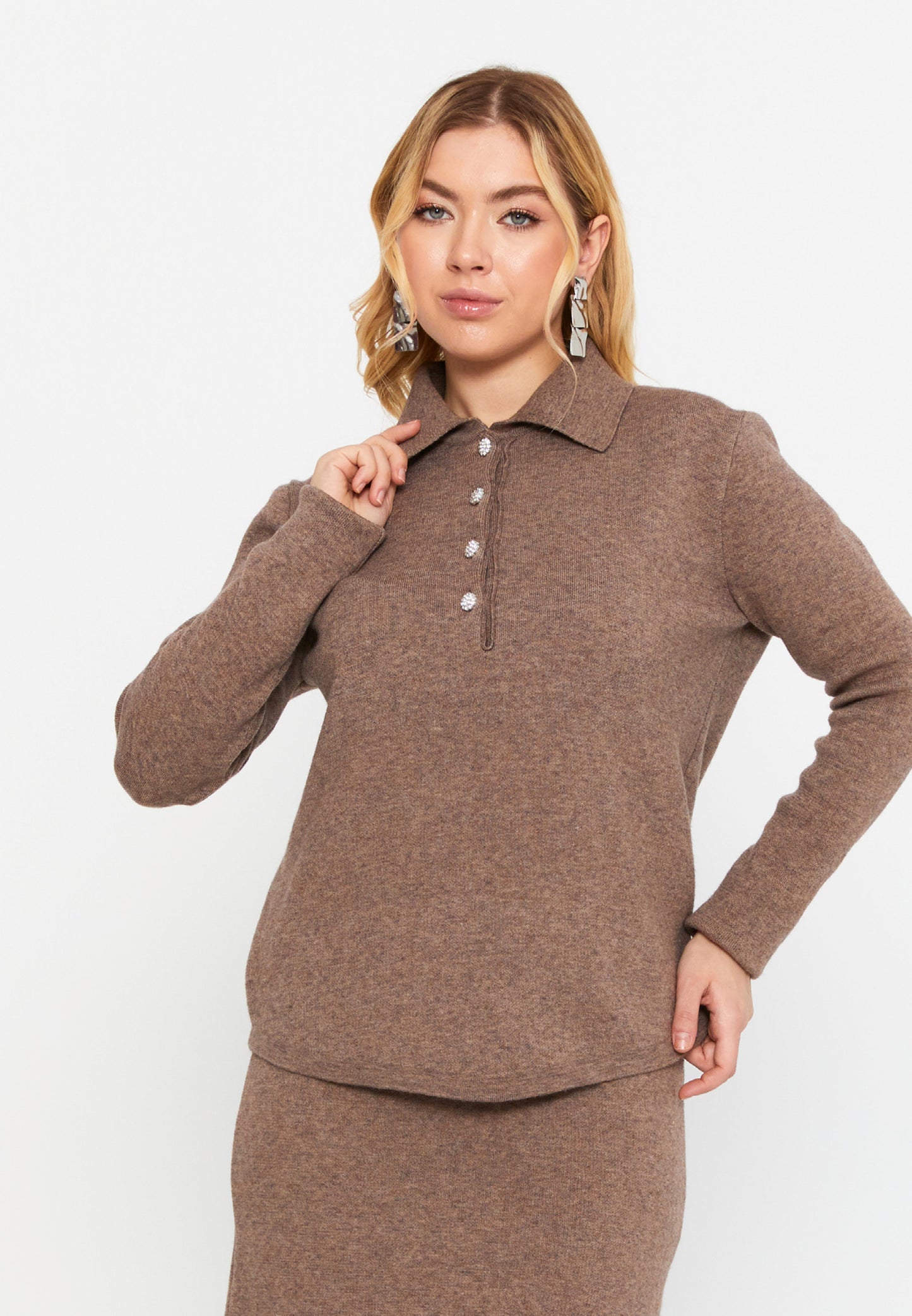 Long Sleeve Solid Color Regular Blouse Brown - Unit Price: 44$