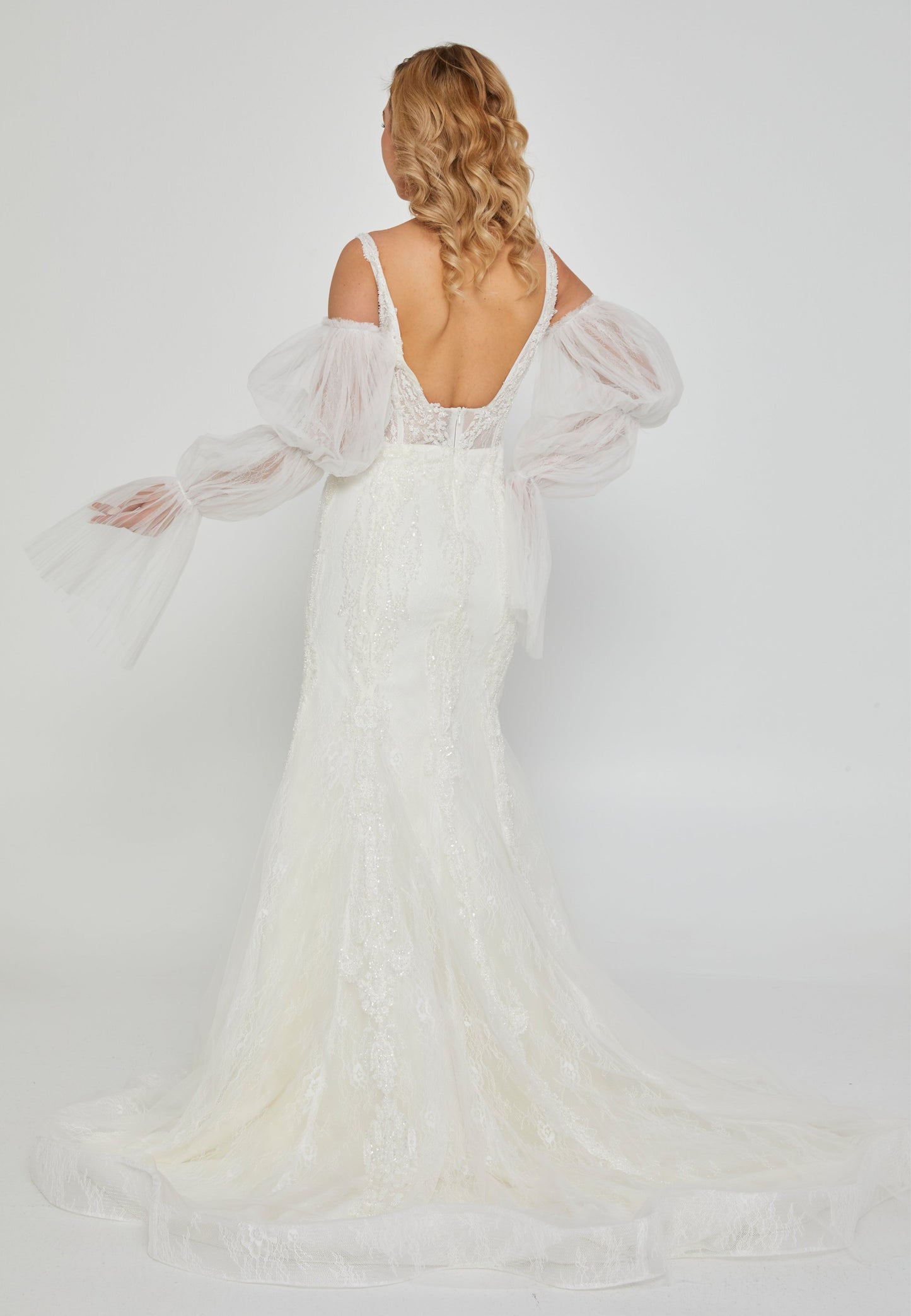 Off Shoulder Maxi Tulle Regular Wedding Dress Off White - Unit Price: 850$