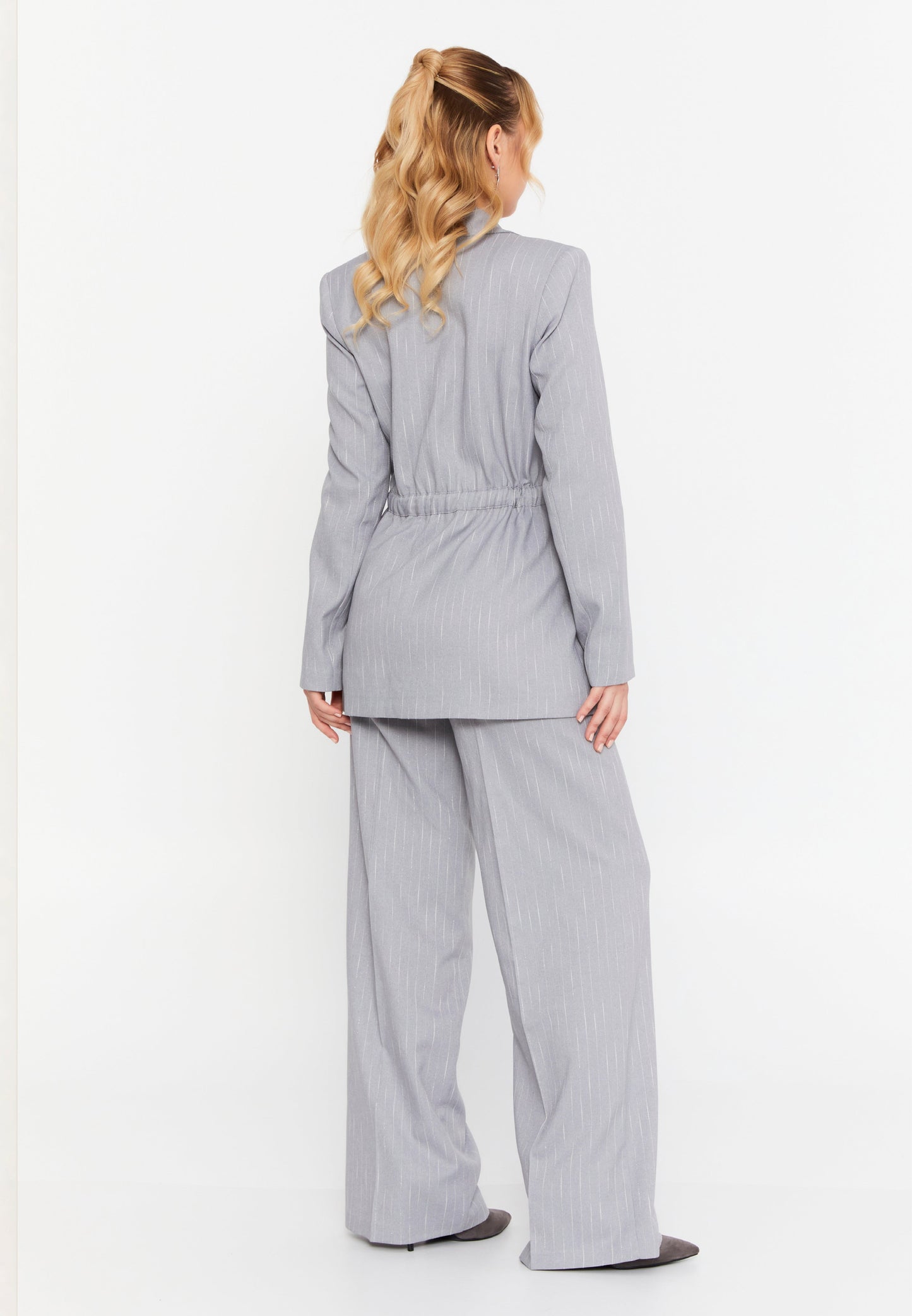 Long Sleeve Regular Suit Grey - Unit Price: 82$